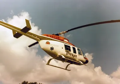 47475 1980s 02 00026A