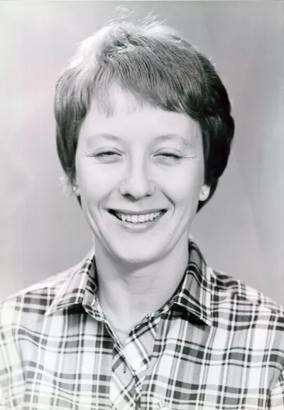 47475 1980s 02 00035A