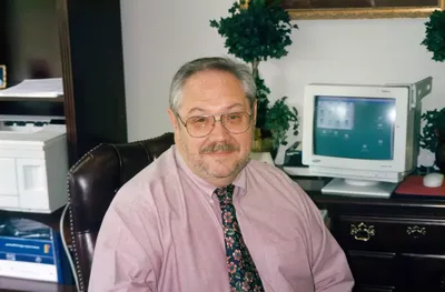 47475 1980s 02 00040A