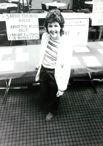 47475 1980s 02 00055A