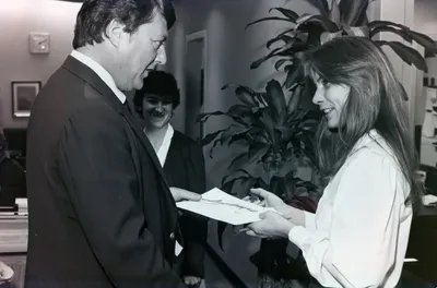 47475 1980s 02 00072A