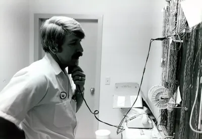 47475 1980s 02 00081A