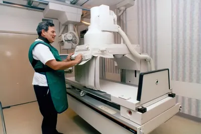 47475 1980s 02 00088A