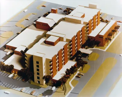 47475 1980s Album 00016A