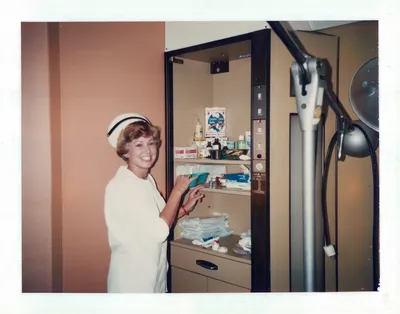 47475 1980s MCH 00015A