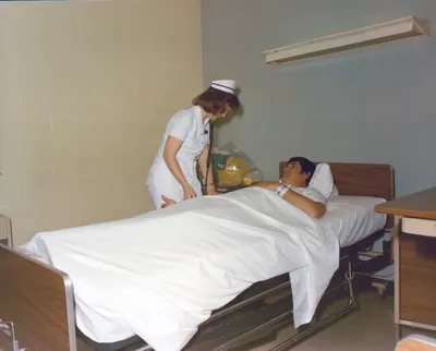 47475 1980s MCH 00035A