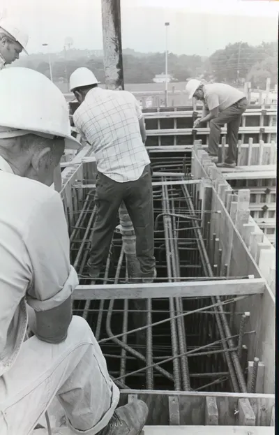 47475 1980s MCH 00056A