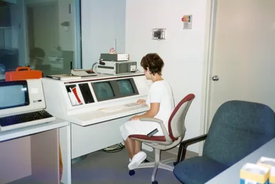 47475 1980s MCH 00061A