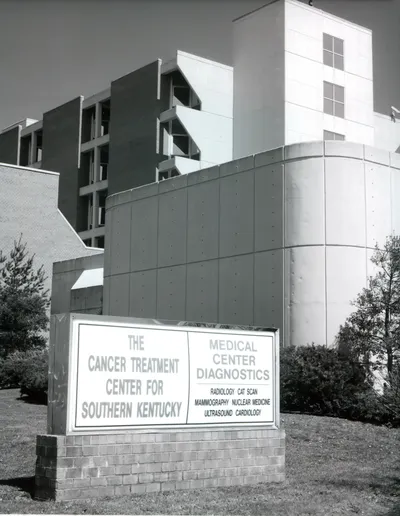 47475 1980s MCH 00068A