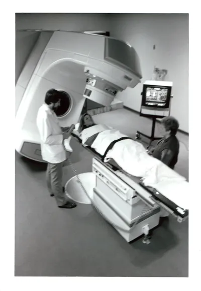 47475 1980s MCH 00106A