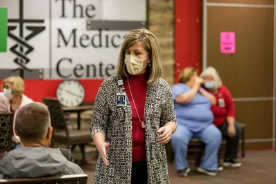 2021.03.15 MedCenter Health vaccine clinic volunteers 0188